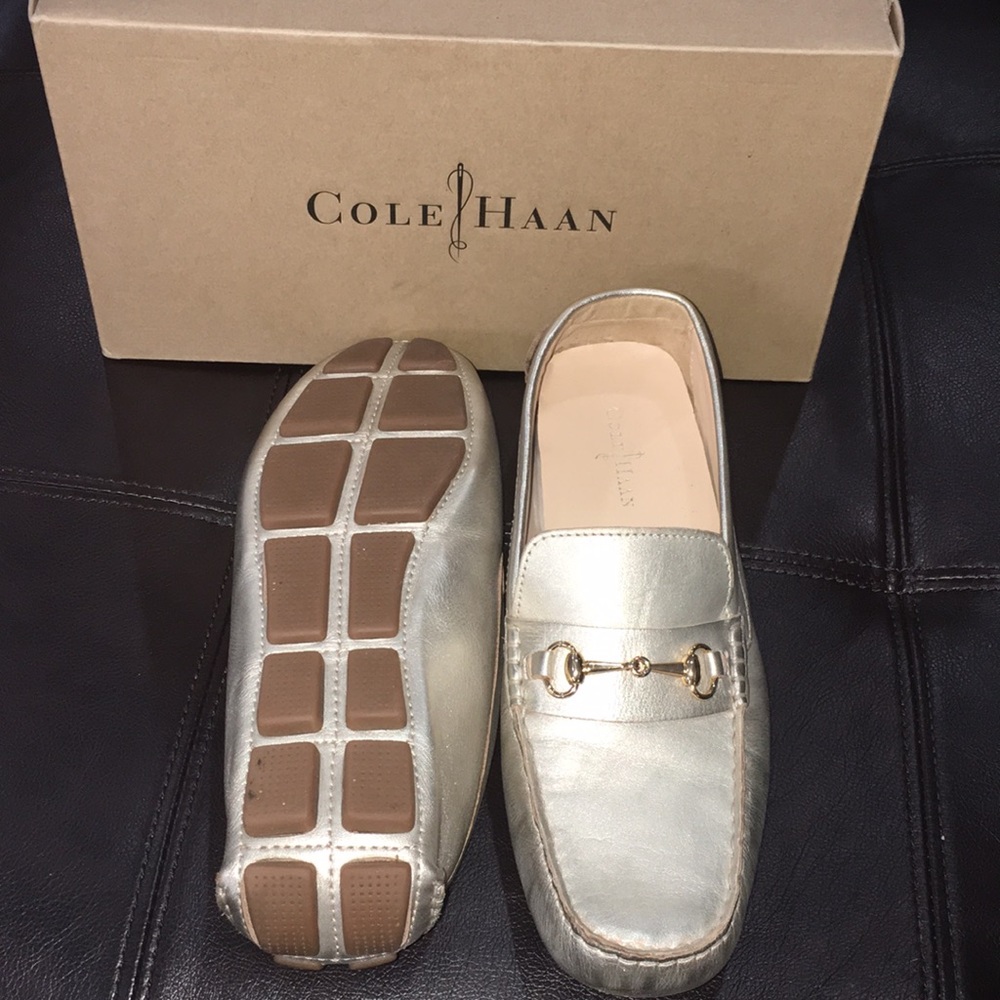 NIB Cole Haan Riding Loafers Soft Gold